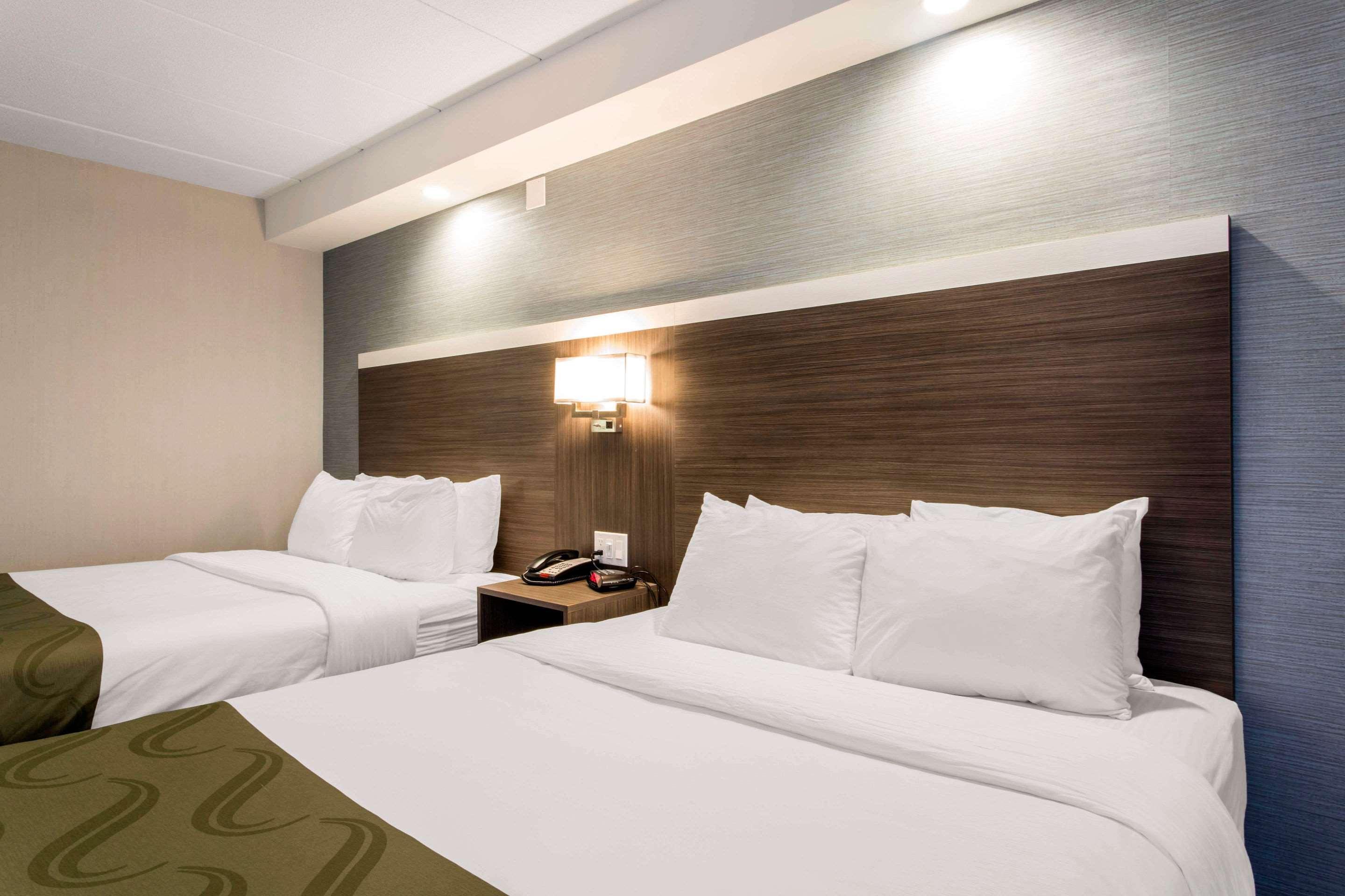 Quality Inn Вест-Спрінґфілд Екстер'єр фото