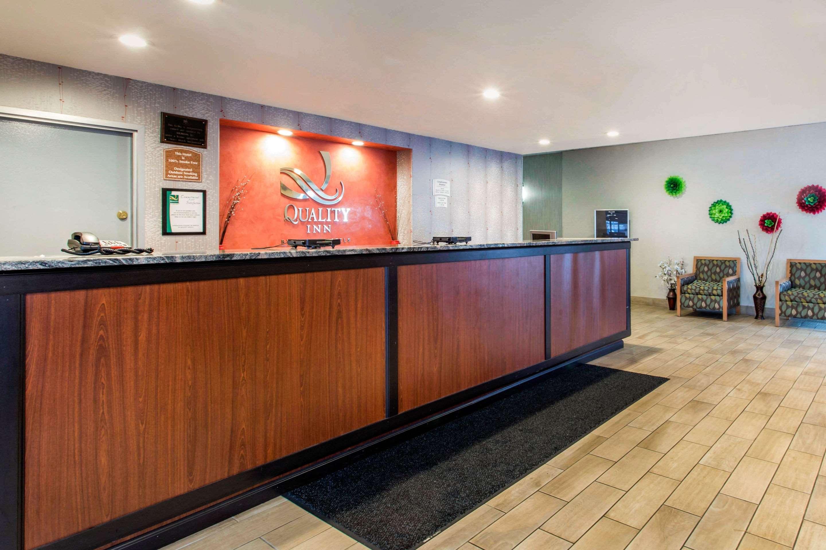 Quality Inn Вест-Спрінґфілд Екстер'єр фото