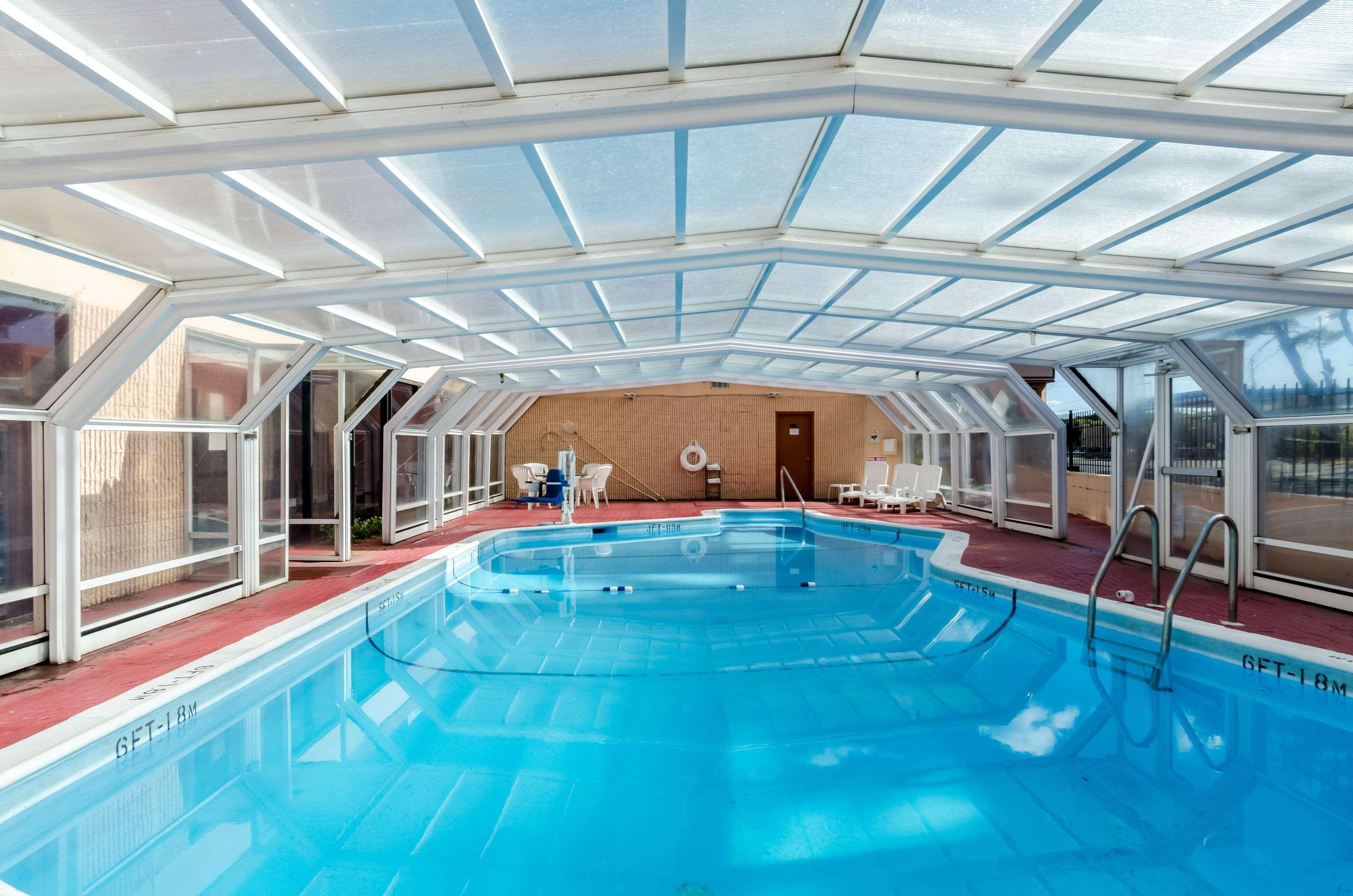 Quality Inn Вест-Спрінґфілд Екстер'єр фото